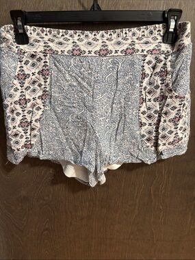 Boho Paisley Pull-On Shorts